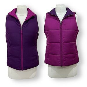 Merona reversible purple and fuchsia puffer vest, Small